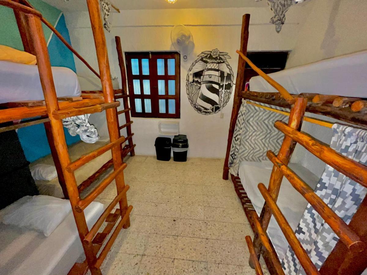 Straw Hat Hostel & Rooftop Bar Tulum Exterior foto